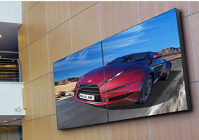 3 Signs Pointing to Creative & Artistic Digital Signage