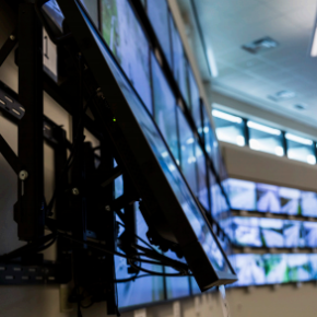Case Study: Traffic Management Center Looks to Peerless-AV for Large Scale Mount Solutions Case Study: Traffic Management Center Looks to Peerless-AV for Large Scale Mount Solutions