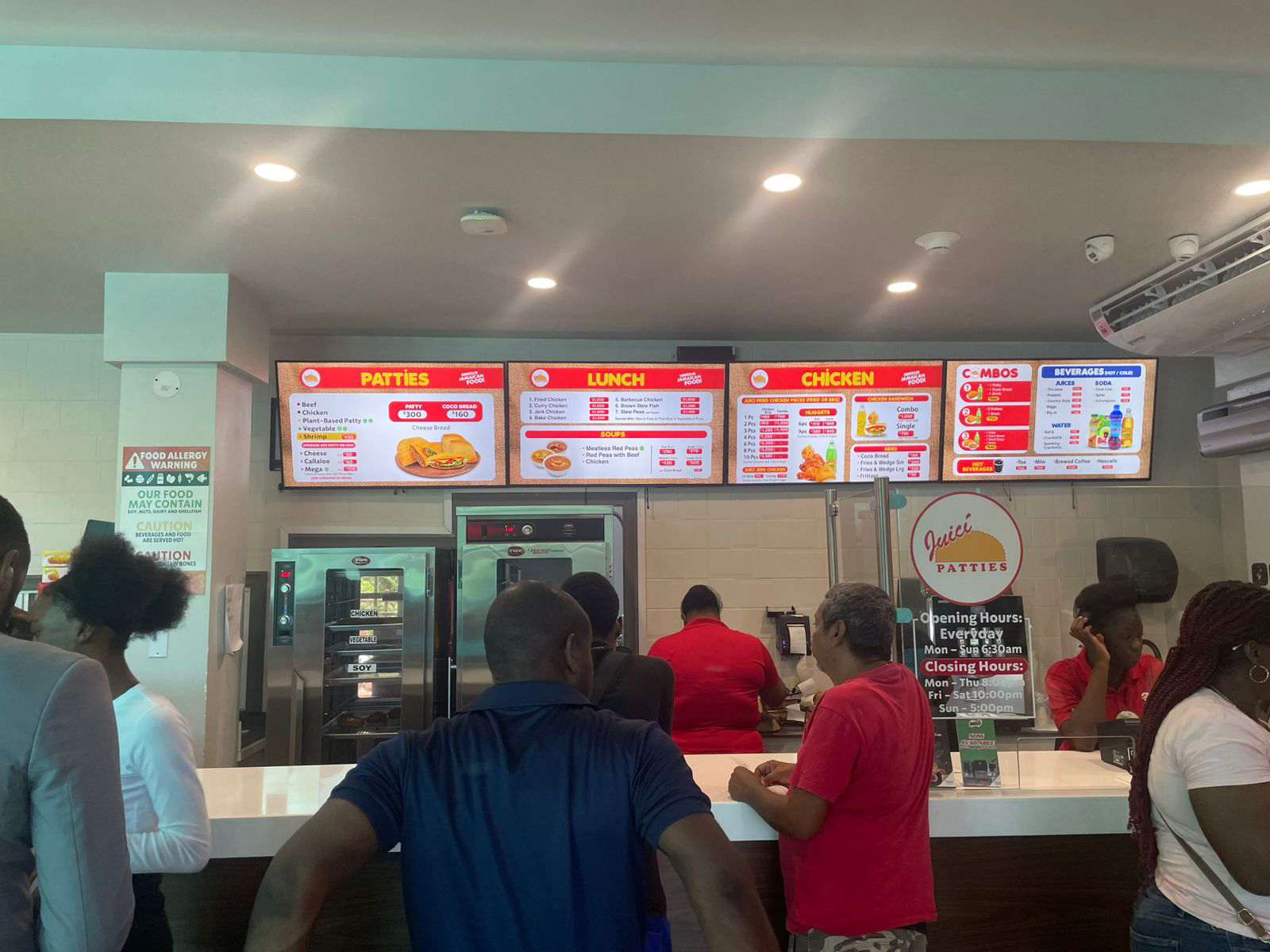 Juici Patties digital menu board